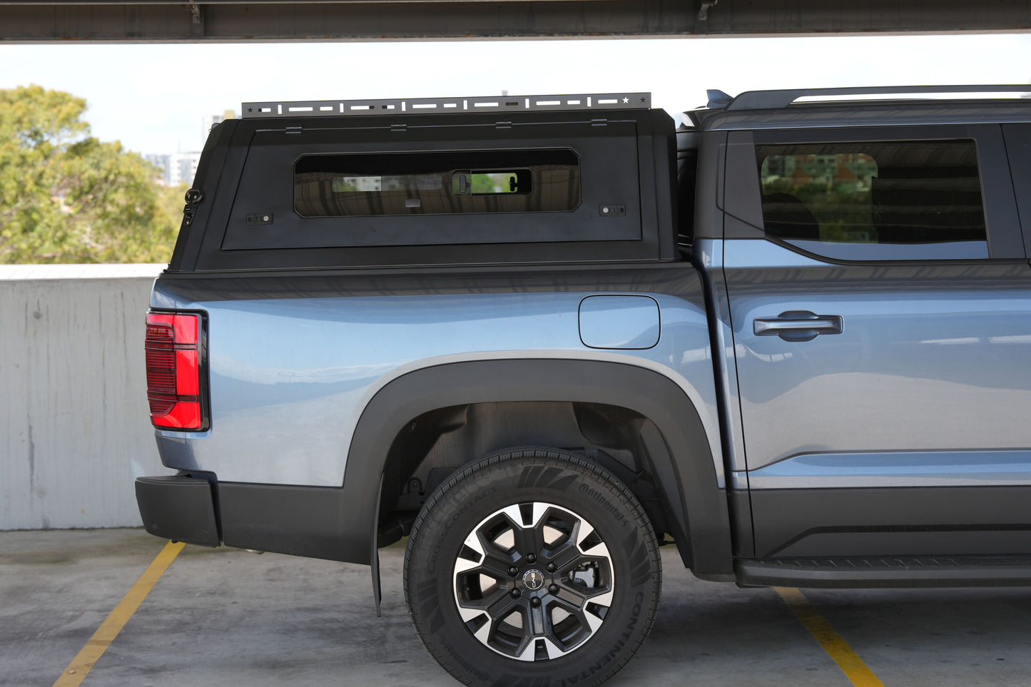 BYD Shark 6 Canopy - Aluminum with side windows