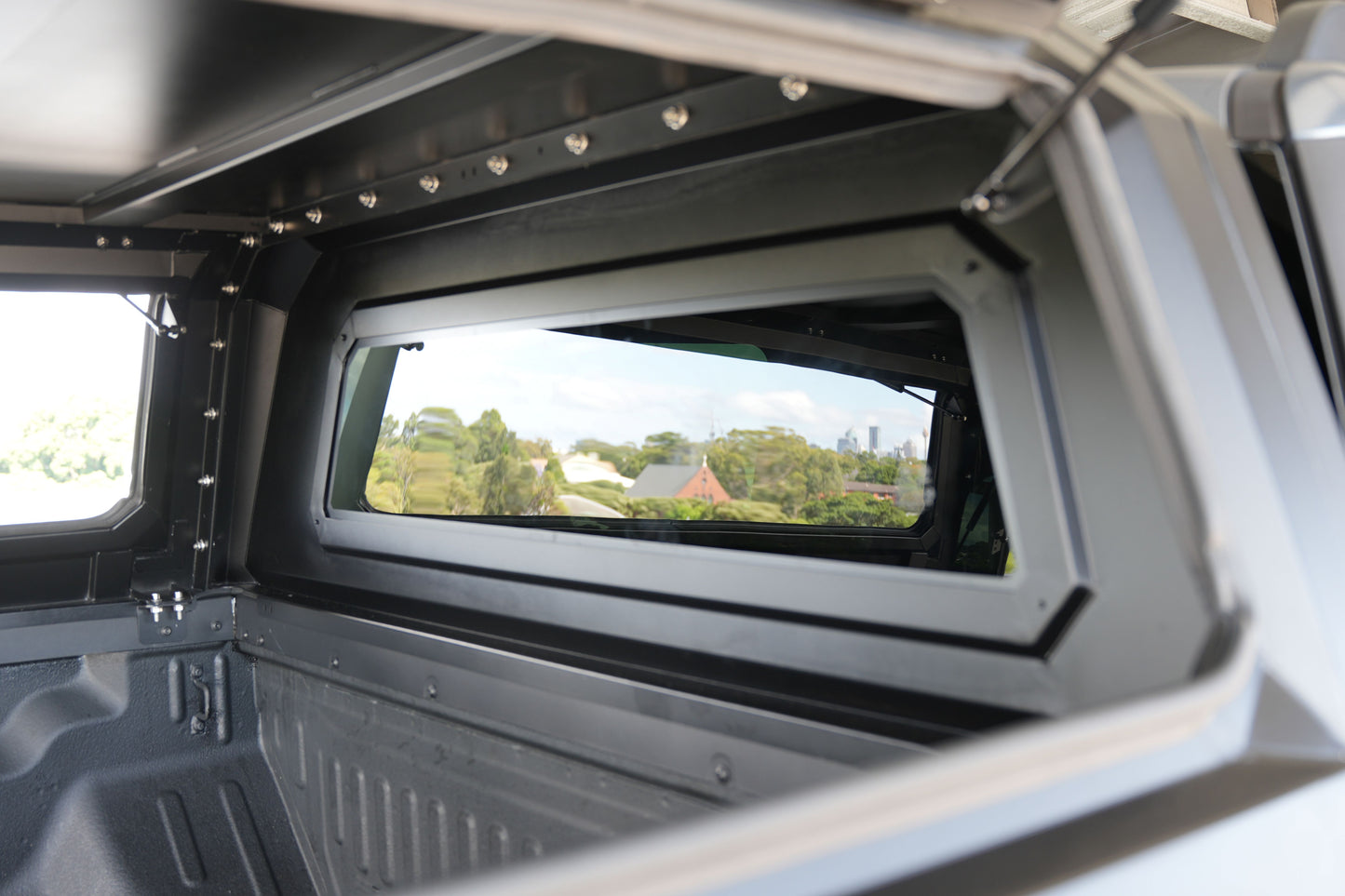 BYD Shark 6 Canopy - Aluminum with side windows