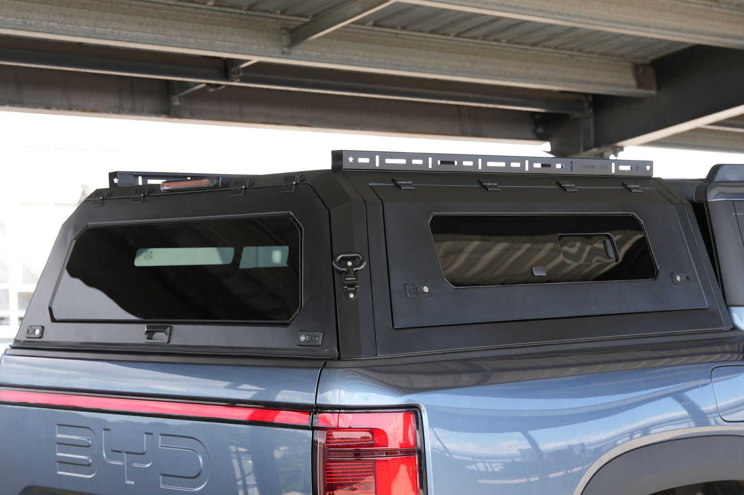 BYD Shark 6 Canopy - Aluminum with side windows