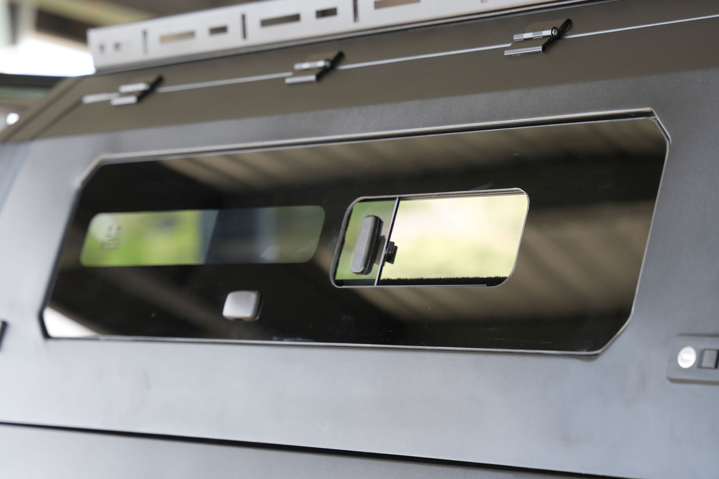 BYD Shark 6 Canopy - Aluminum with side windows