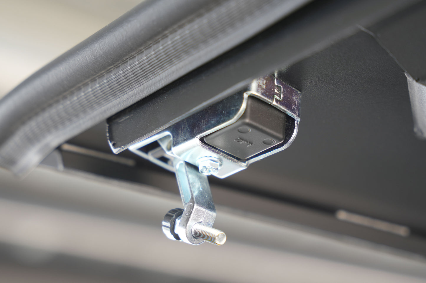 BYD Shark 6 Canopy - Aluminum with side windows