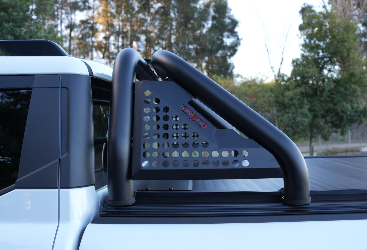 BYD Shark 6 Sports Bar (Suits KINETIQ & BYD Roller Shutters)