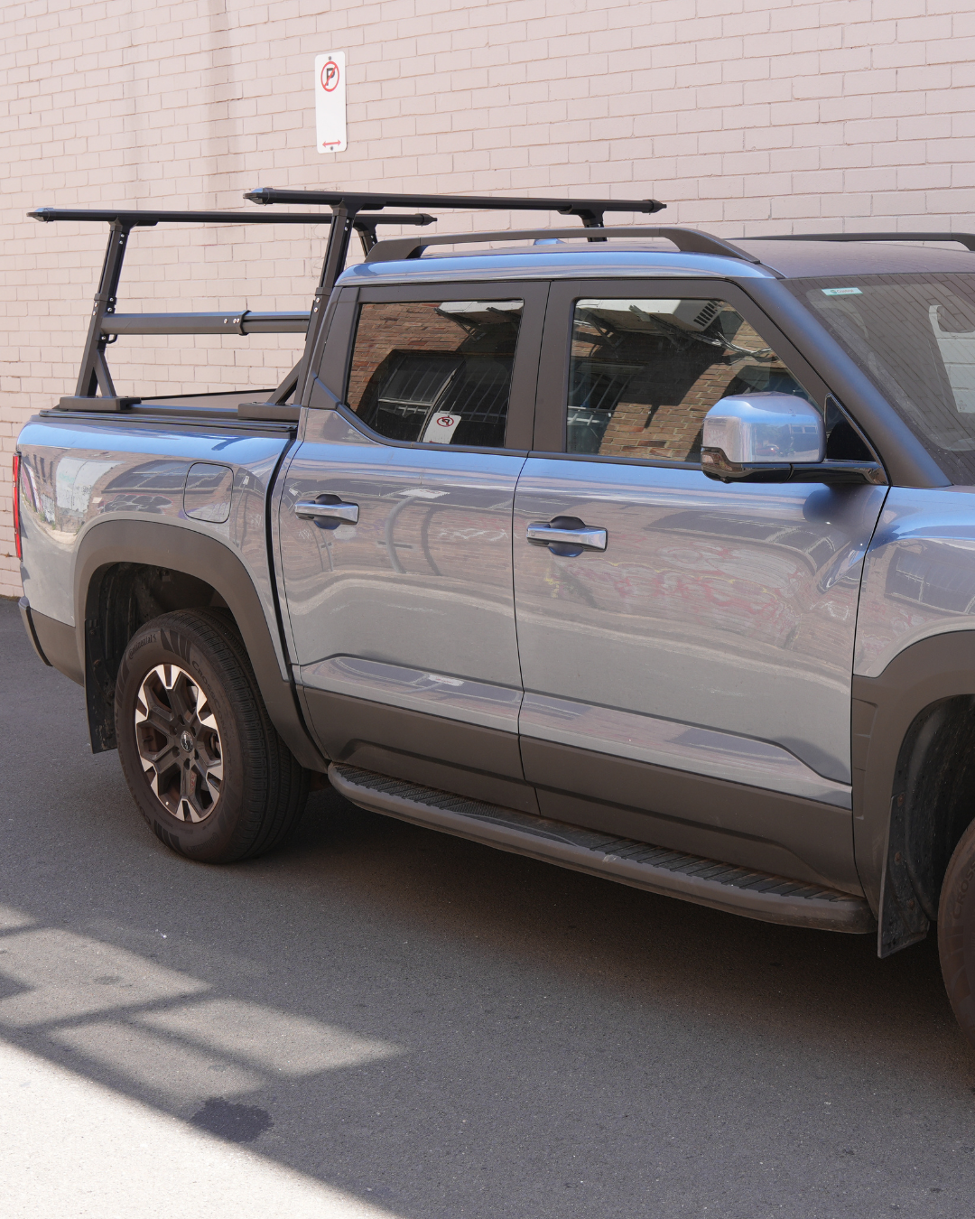 Large Height Adjustable Tub Rack to suit Roller Shutter